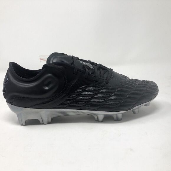 Under Armour Magnetico Elite 3 FG Womens Soccer Cleats Sz 7.5 NEW 3027160 001 - Picture 2 of 10